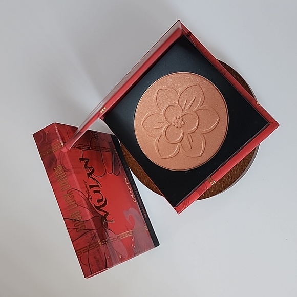 Colourpop Disney Mulan Pressed Powder Blush - Good Luck Charm - Limited Edition - Picture 2 of 14